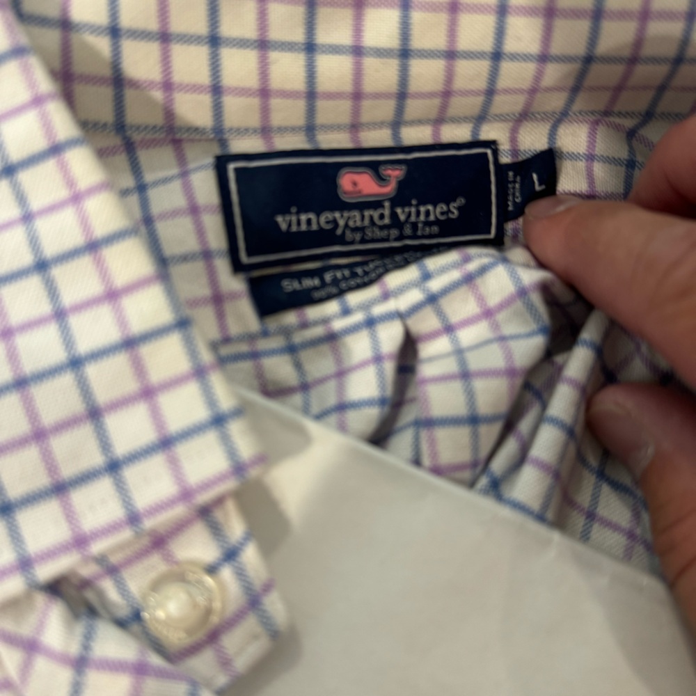 Vineyard Vines Button Down! Great Condition! - image 2